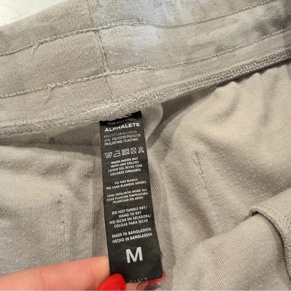 Alphalete Men's Light Gray Camo Athletic Shorts